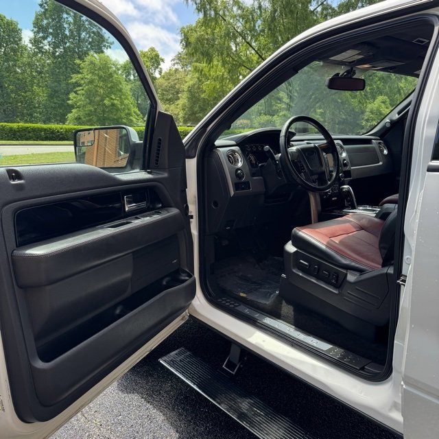 Used 2013 Ford F150 Limited image 27