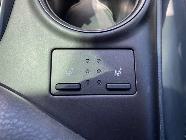 Certified 2022 Toyota Camry SE w/ Cold Weather Package FWD image 10