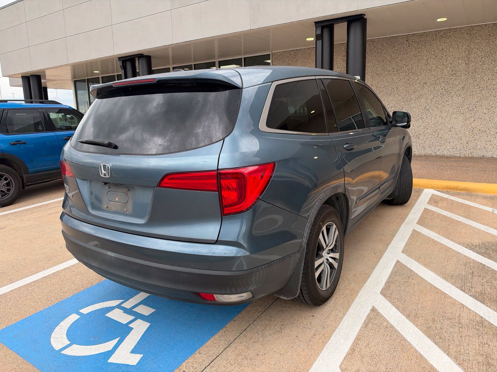 Used 2017 Honda Pilot EX-L image 7