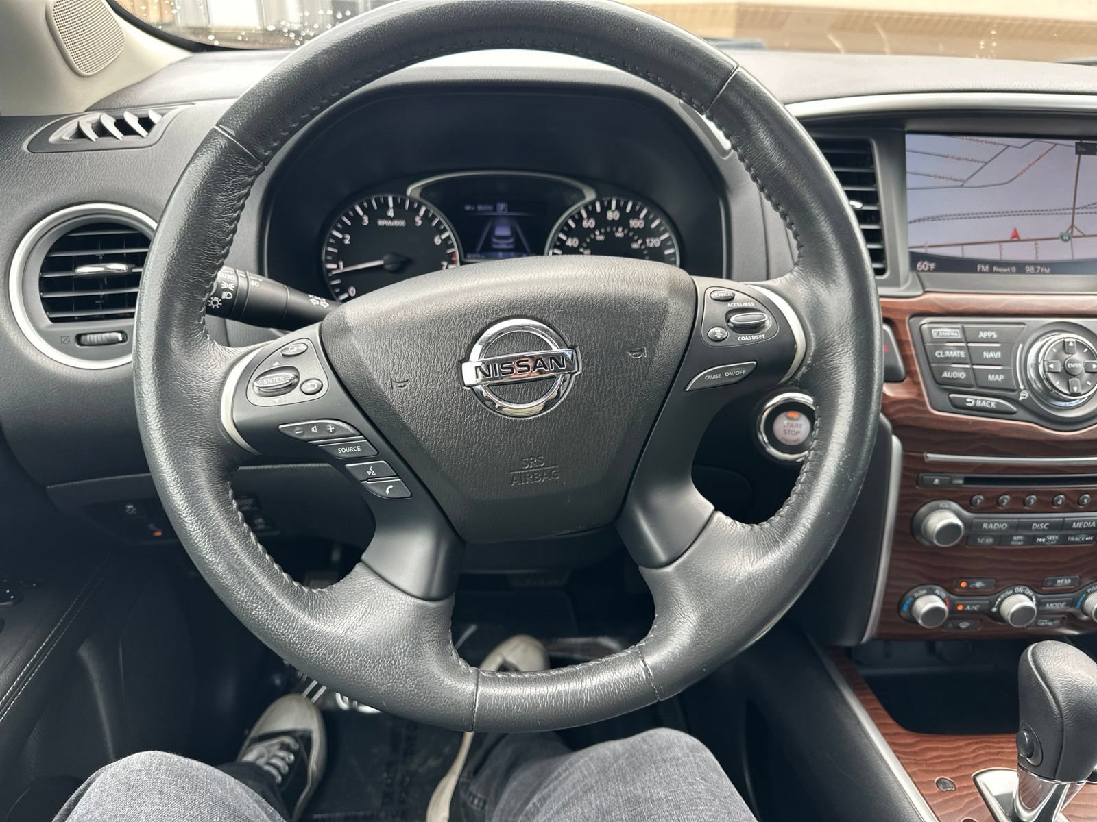 Used 2017 Nissan Pathfinder Platinum AWD/4WD image 48