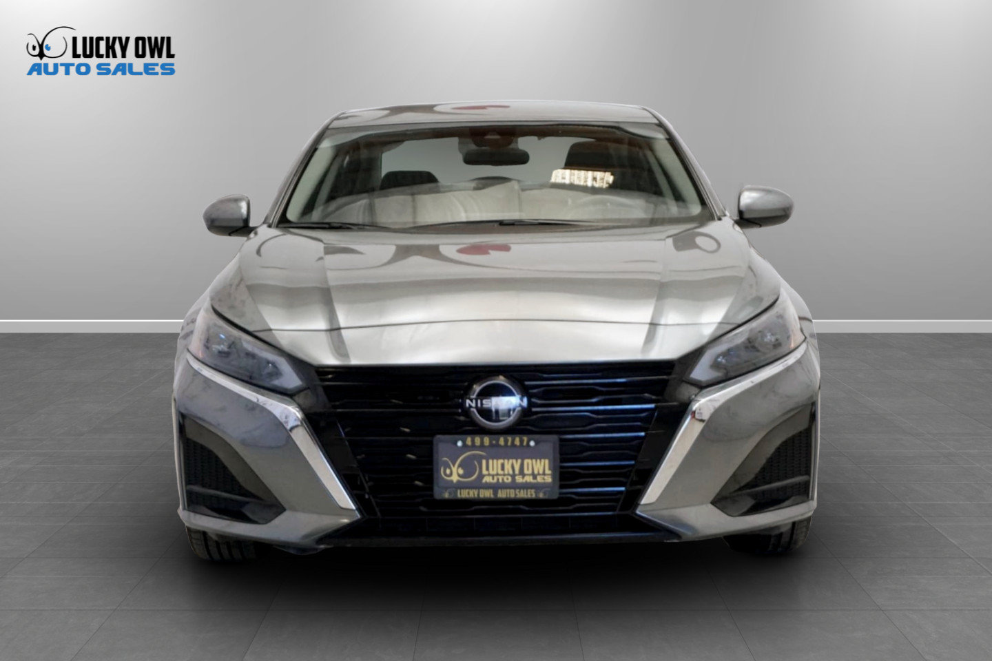 Used 2023 Nissan Altima 2.5 SV AWD/4WD image 2