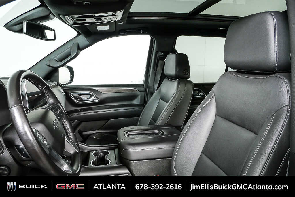 Used 2022 Chevrolet Tahoe Z71 w/ Luxury Package AWD/4WD image 5