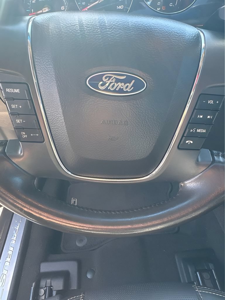 Used 2011 Ford Taurus Limited w/ 302A Rapid Spec Order Code AWD/4WD image 22