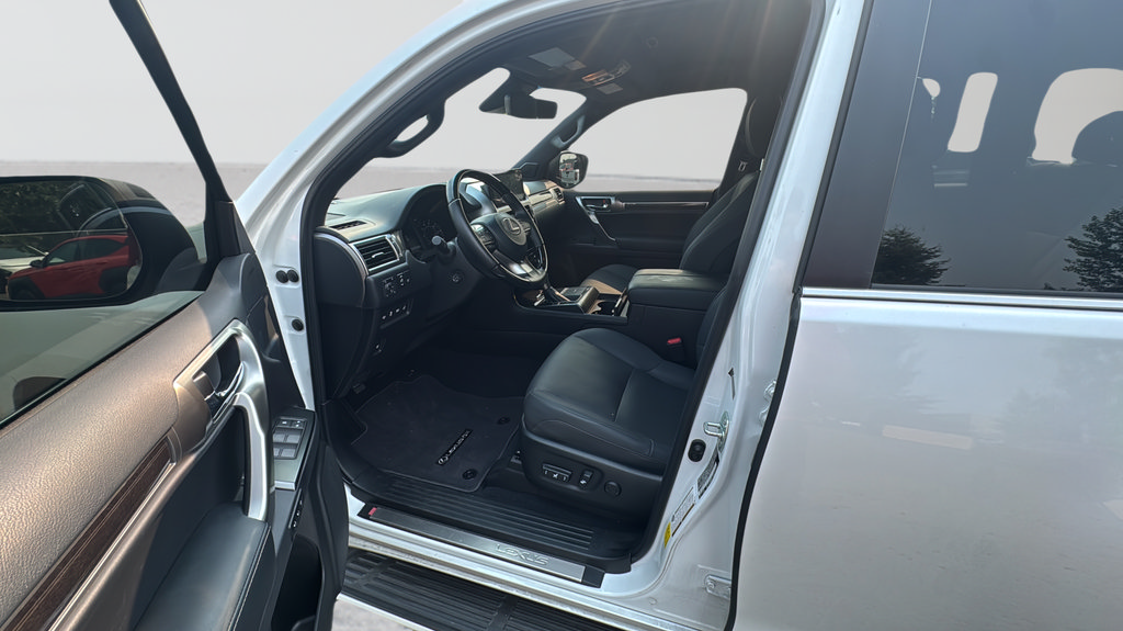 Used 2023 Lexus GX 460 Premium w/ Premium Package AWD/4WD image 44