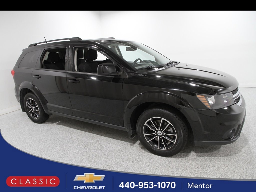 Used 2019 Dodge Journey SE w/ Blacktop Package
