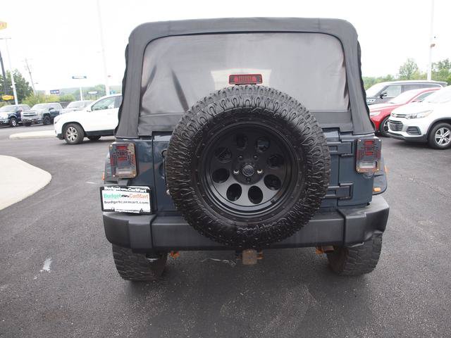 Used 2018 Jeep Wrangler Unlimited Sport S AWD/4WD image 2