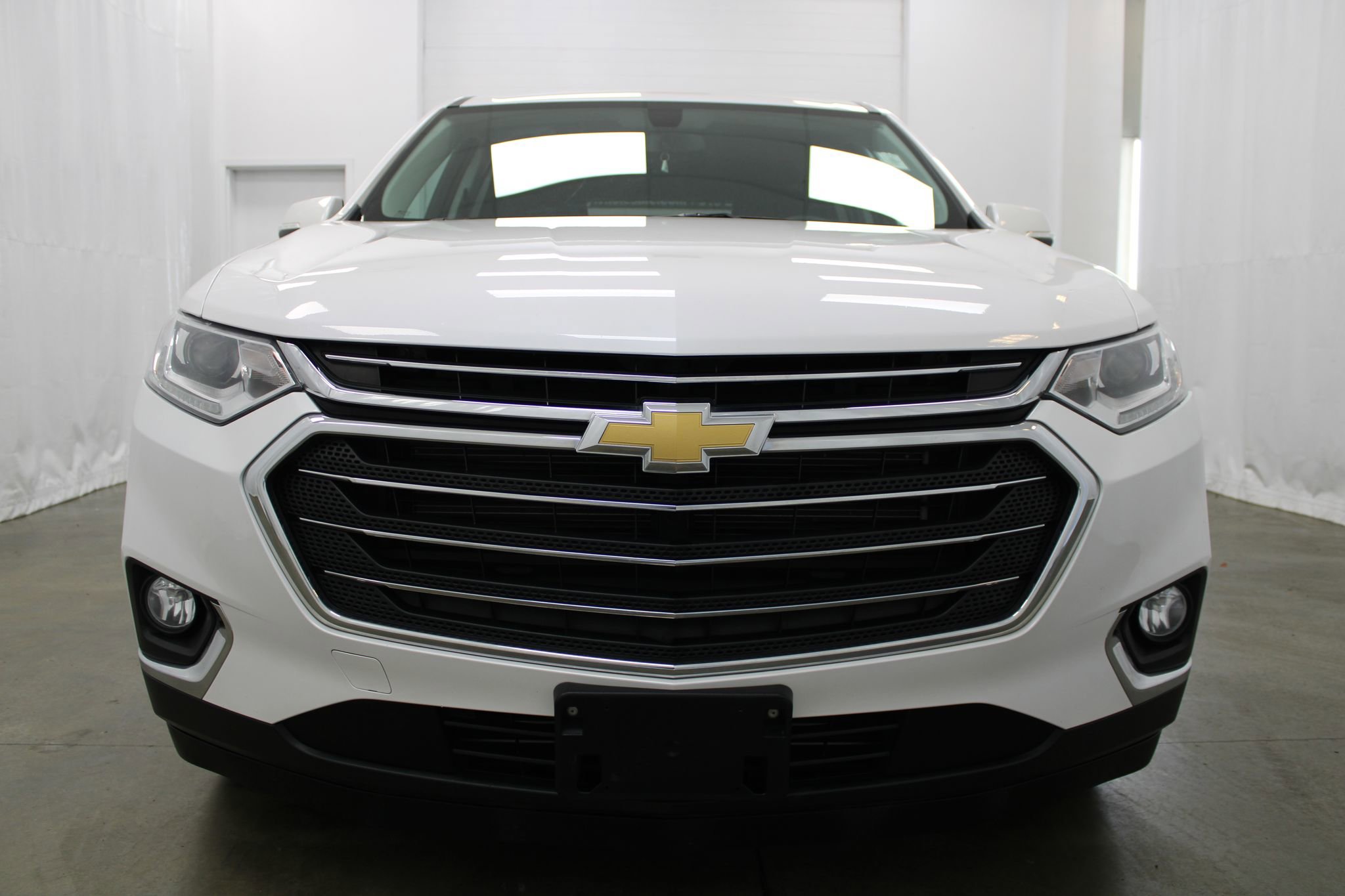 Used 2018 Chevrolet Traverse LT AWD/4WD image 3