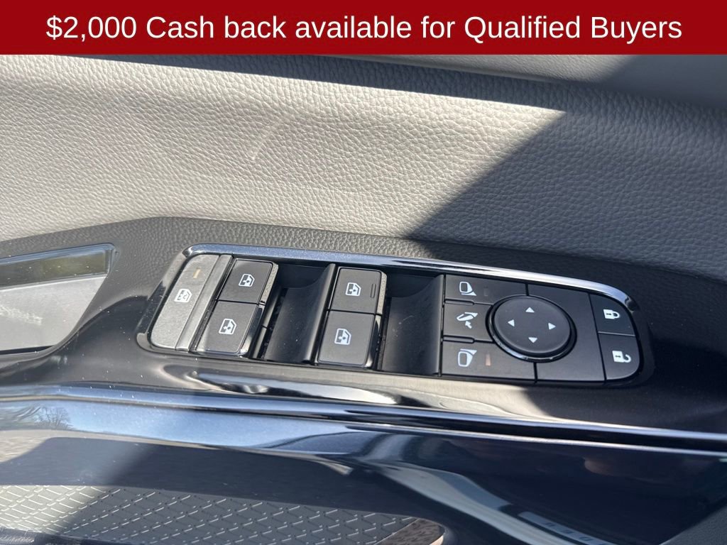 New 2026 Nissan Pathfinder Platinum image 11