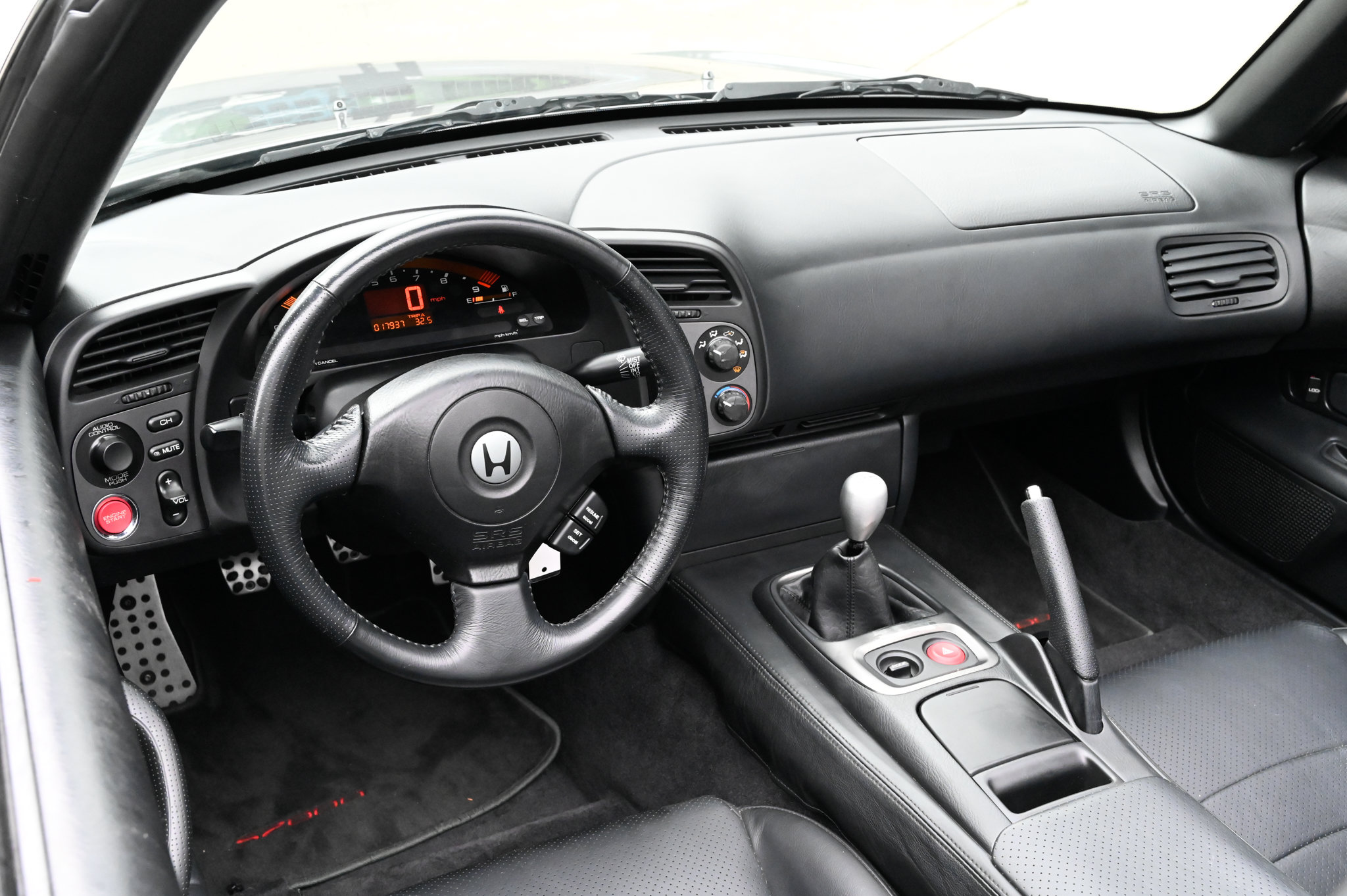 Used 2000 Honda S2000 image 48
