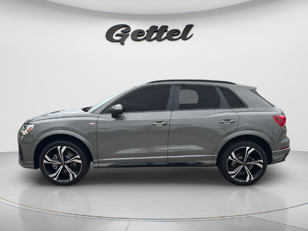 Used 2023 Audi Q3 2.0T Premium Plus w/ Premium Plus Package AWD/4WD image 8