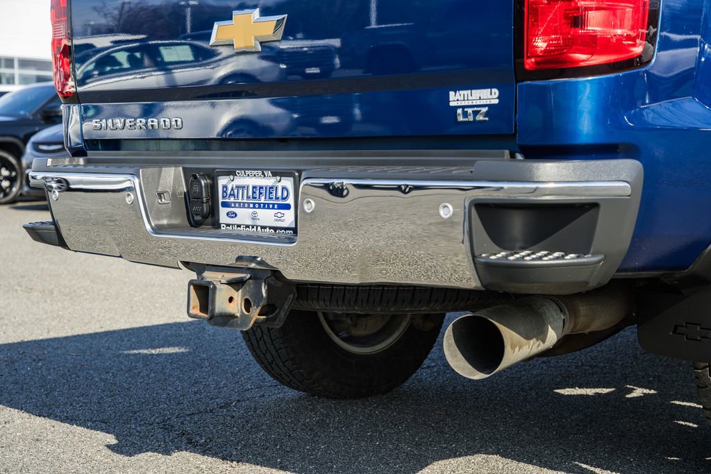 Used 2019 Chevrolet Silverado 3500 LTZ w/ Duramax Plus Package image 9