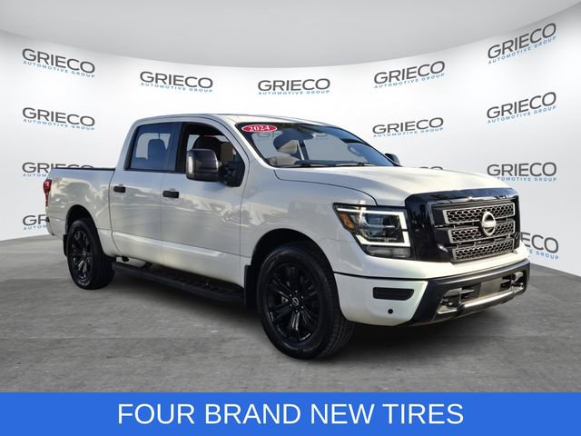 Used 2024 Nissan Titan SV w/ SV Convenience Package