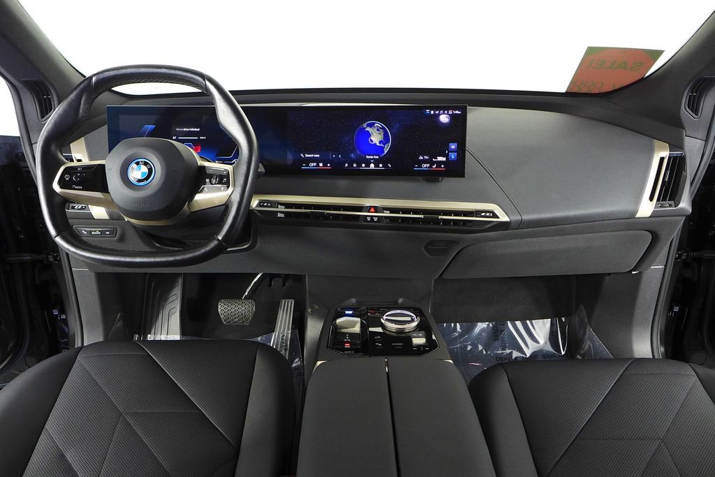 Certified 2024 BMW iX xDrive50 w/ Sport Package AWD/4WD image 23