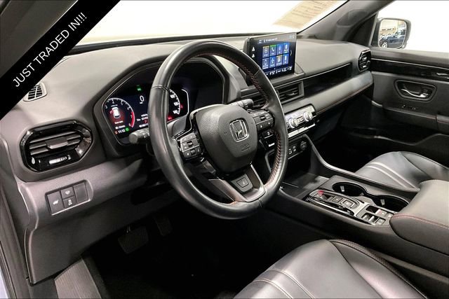 Used 2023 Honda Pilot TrailSport image 12