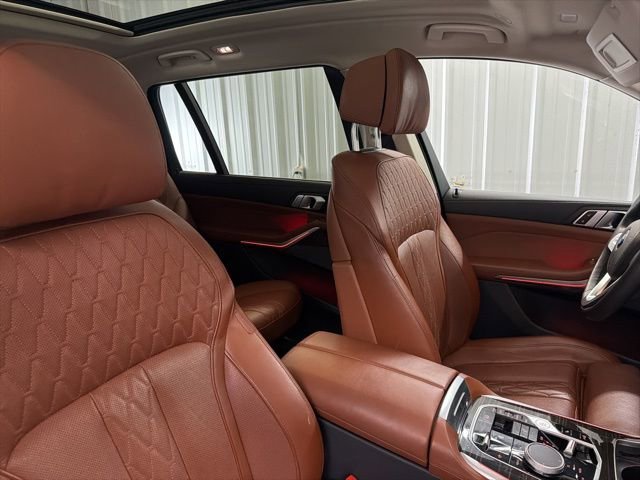 Used 2025 BMW X7 xDrive40i image 21