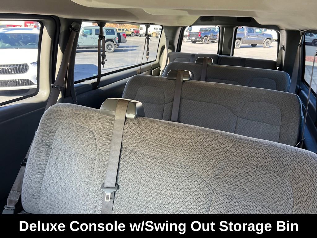 Used 2020 Chevrolet Express 3500 LT w/ LT Preferred Equipment Group image 15