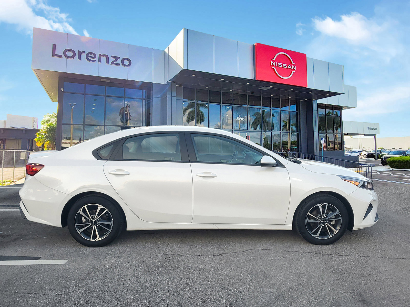 Used 2024 Kia Forte LXS image 4