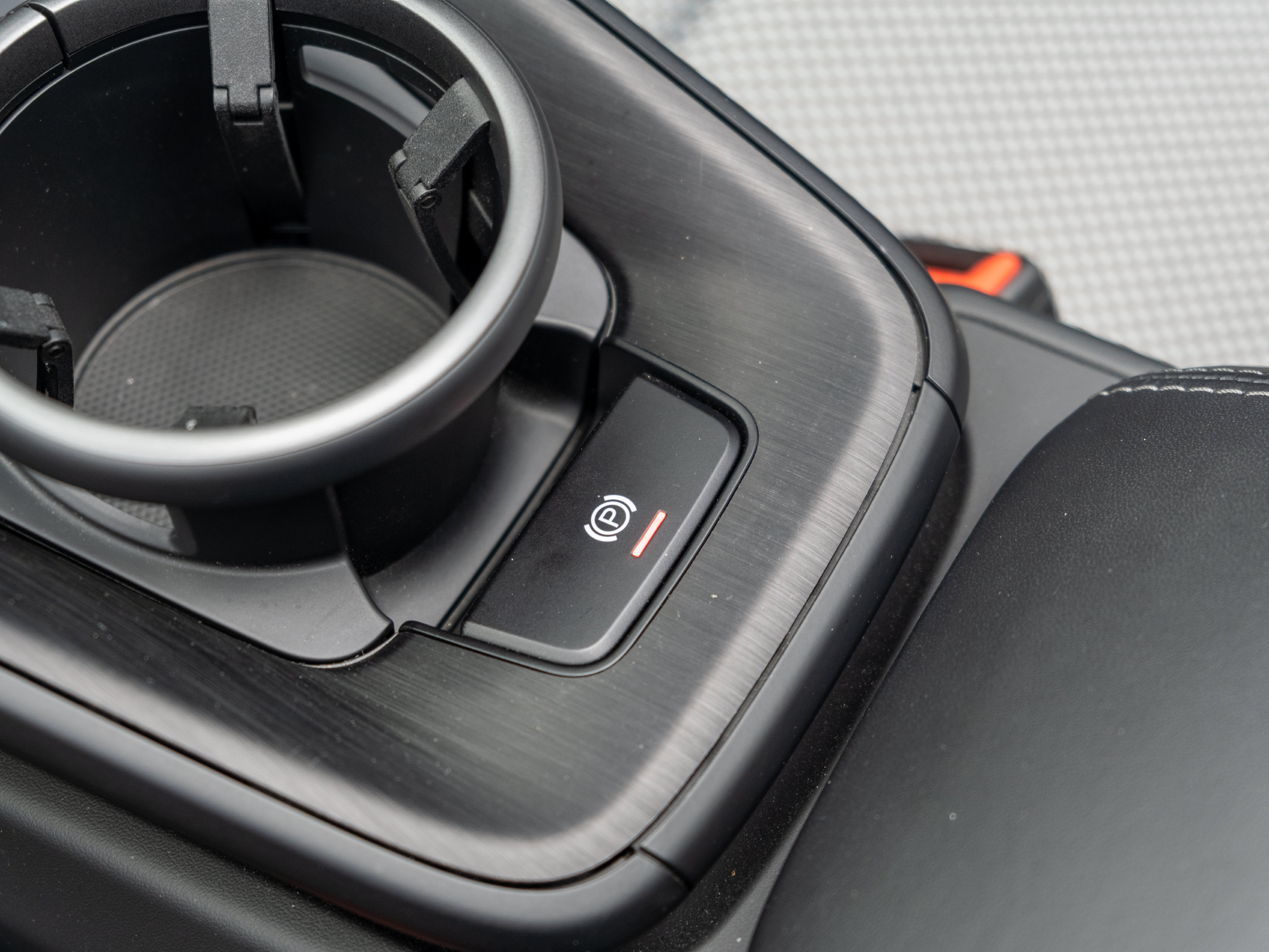 Certified 2022 Porsche 911 Targa 4 GTS AWD/4WD image 45