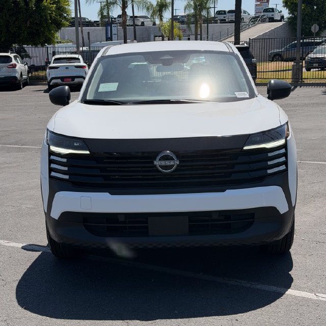 New 2026 Nissan Kicks S FWD image 2