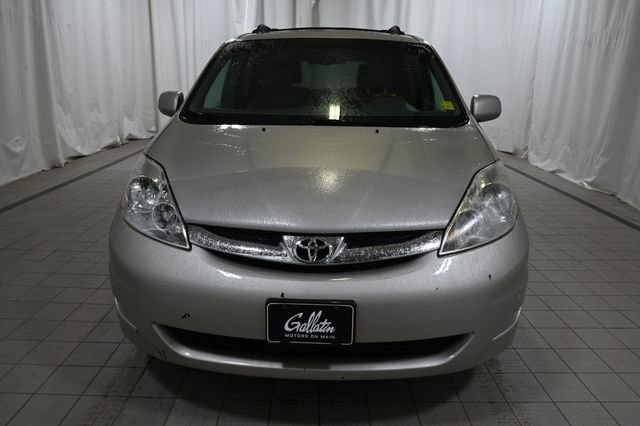 Used 2009 Toyota Sienna AWD image 8