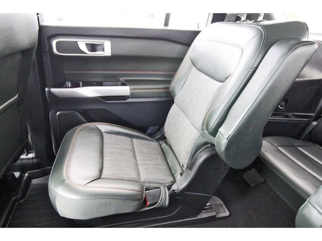 Used 2022 Ford Explorer Timberline image 11