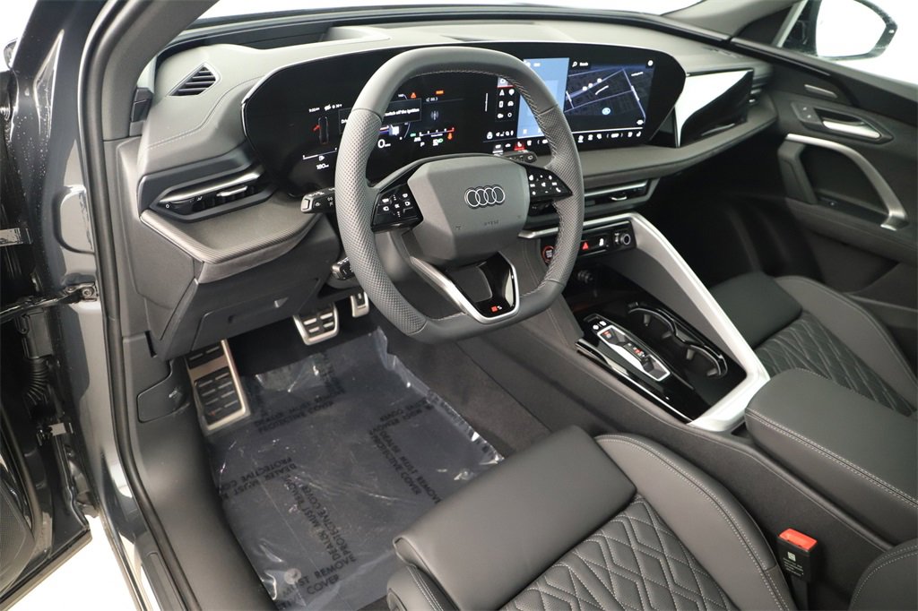 New 2025 Audi SQ5 Premium Plus image 15