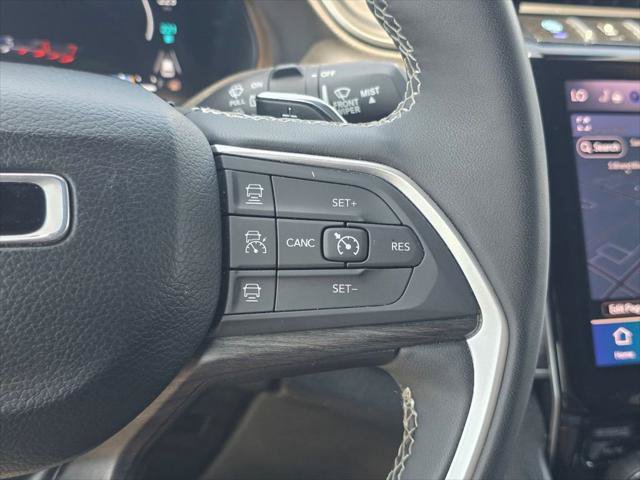 Certified 2024 Jeep Grand Cherokee Limited 4xe AWD/4WD image 35