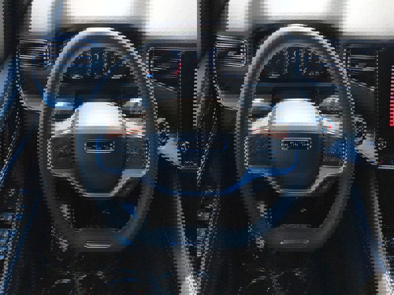 Certified 2024 Jeep Wagoneer L Series II w/ Convenience Group I image 24