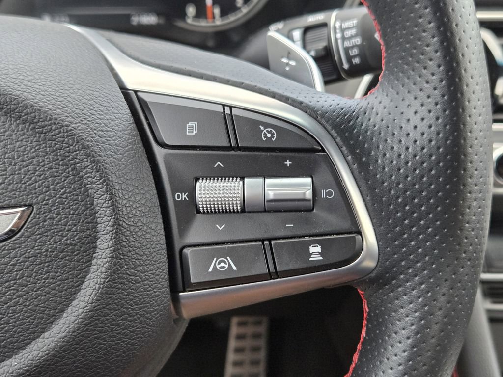 Used 2023 Genesis G70 2.0T w/ Sport Prestige Package RWD image 29