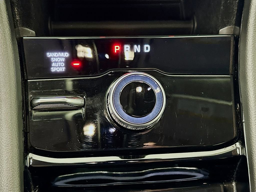 Certified 2022 Jeep Grand Cherokee L Limited image 24