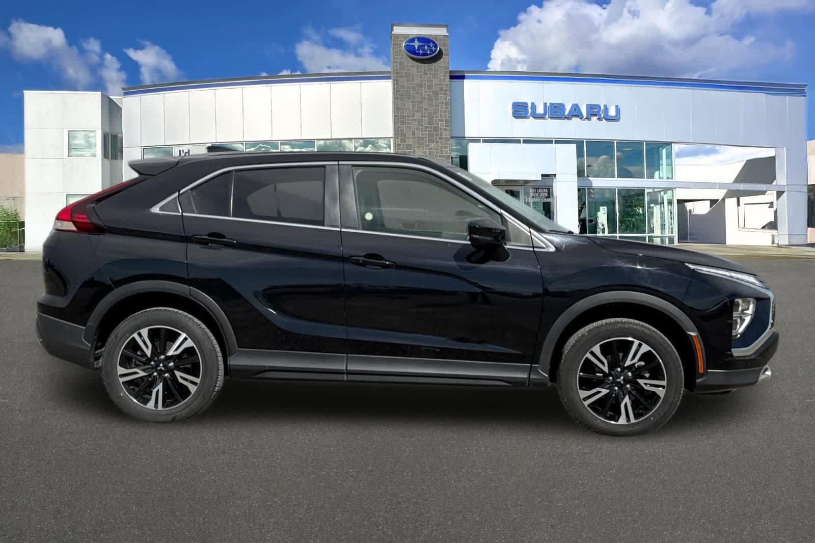 Used 2024 Mitsubishi Eclipse Cross SE image 6