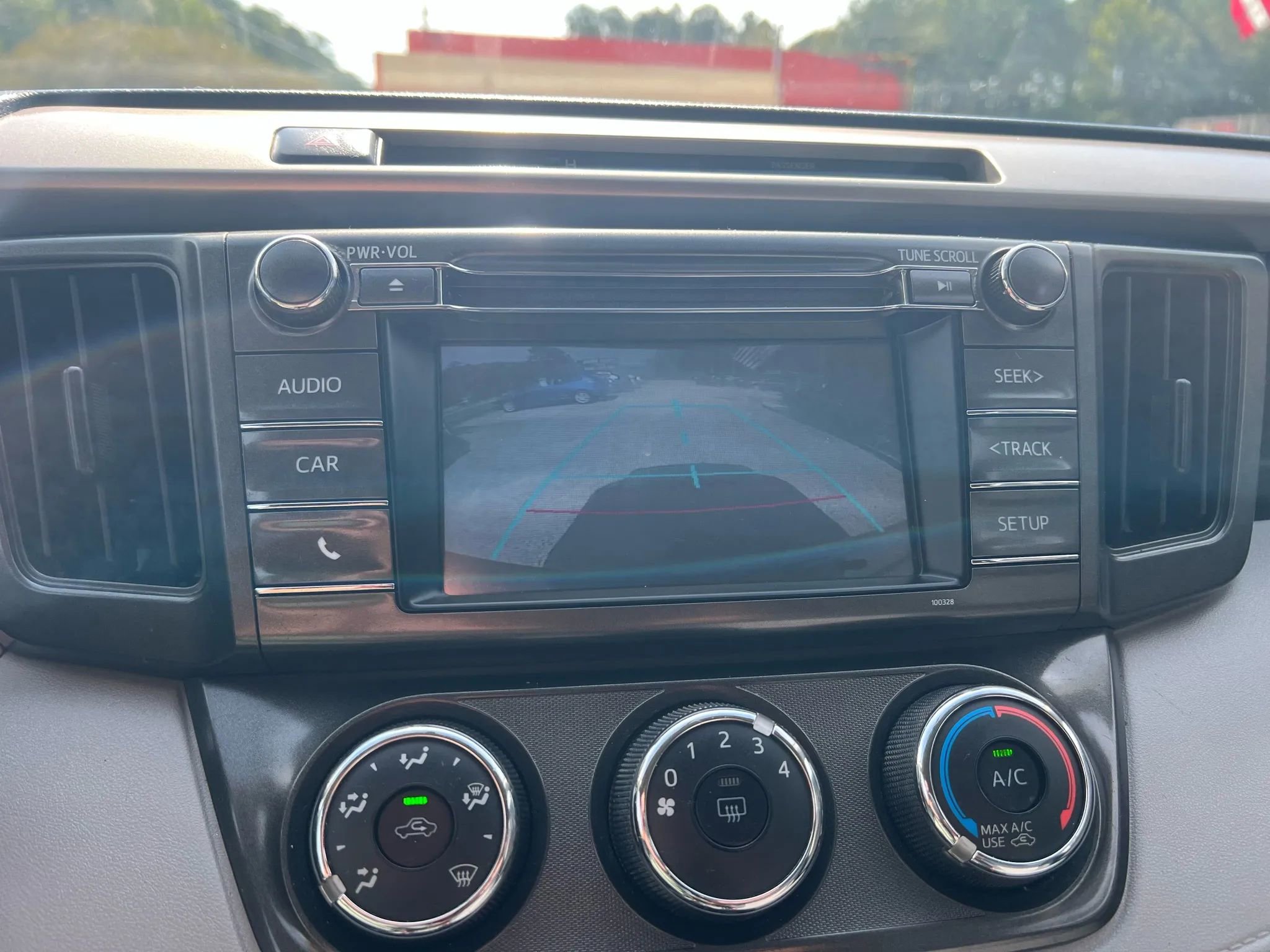 Used 2014 Toyota RAV4 LE image 13