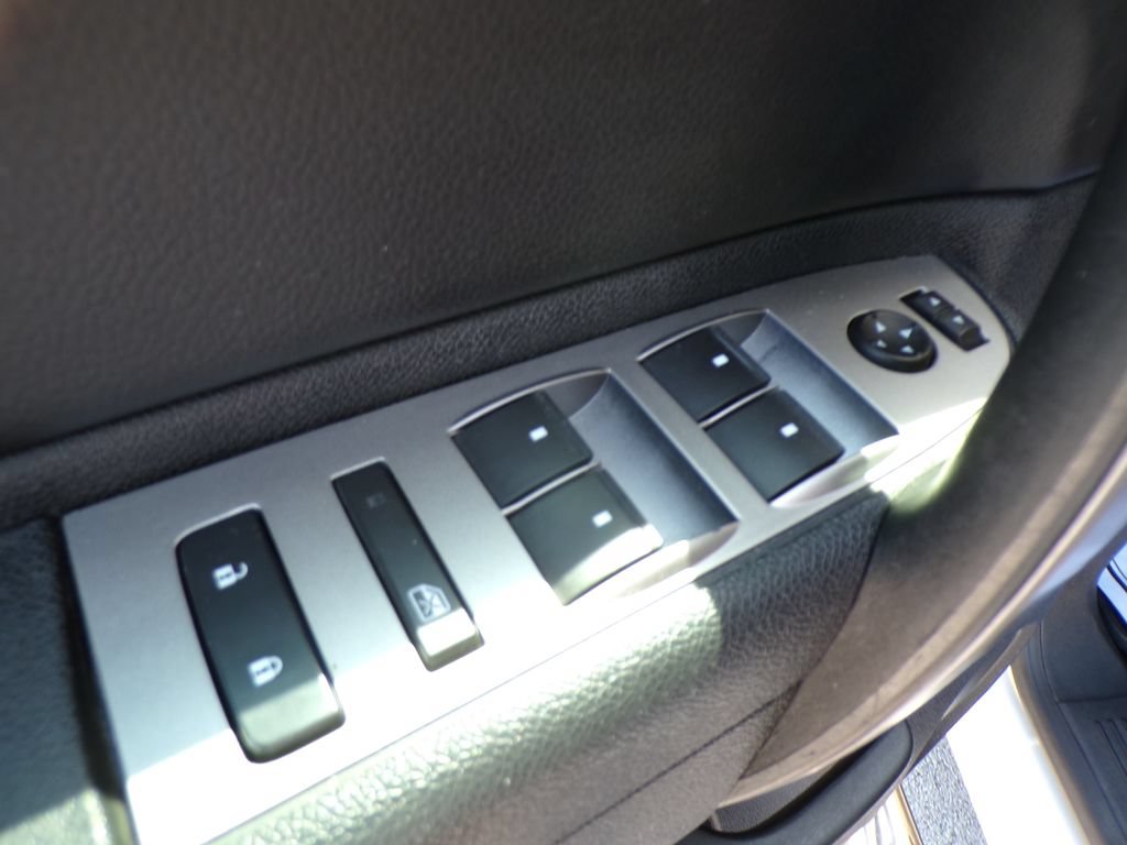 Used 2013 GMC Sierra 1500 SLE w/ Power Tech Package AWD/4WD image 23