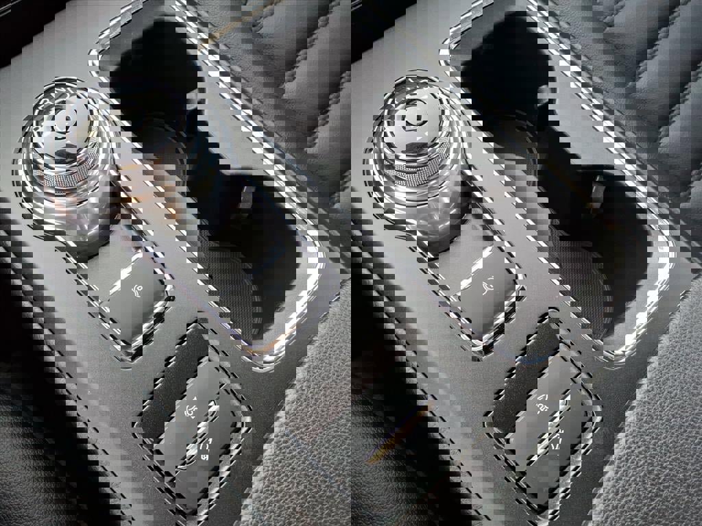 Certified 2019 Ford Fusion SEL image 18