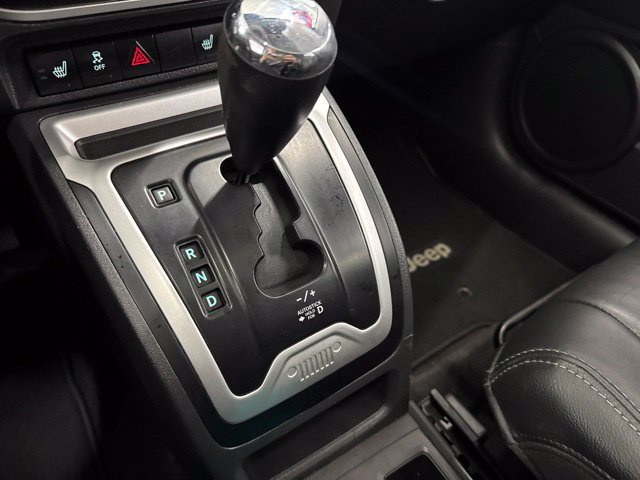 Used 2017 Jeep Compass High Altitude AWD/4WD image 37