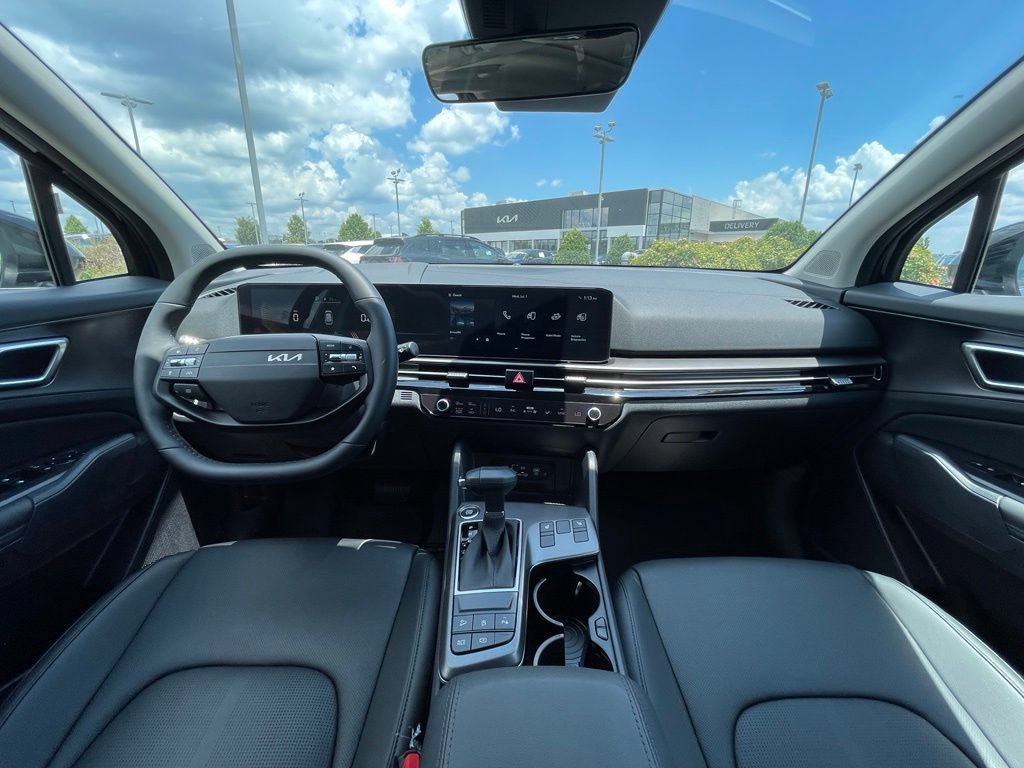 New 2026 Kia Sportage EX w/ EX Panorama Roof Package FWD image 29