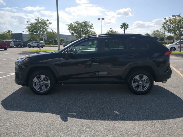 Certified 2022 Toyota RAV4 XLE w/ Convenience Package image 7