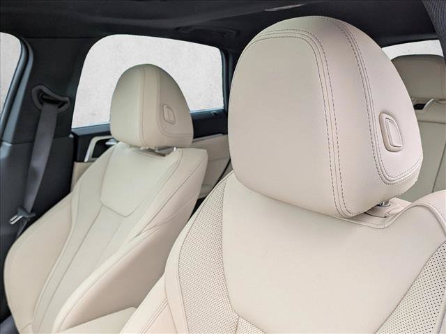 Used 2024 BMW i4 xDrive40i w/ Premium Package AWD/4WD image 14