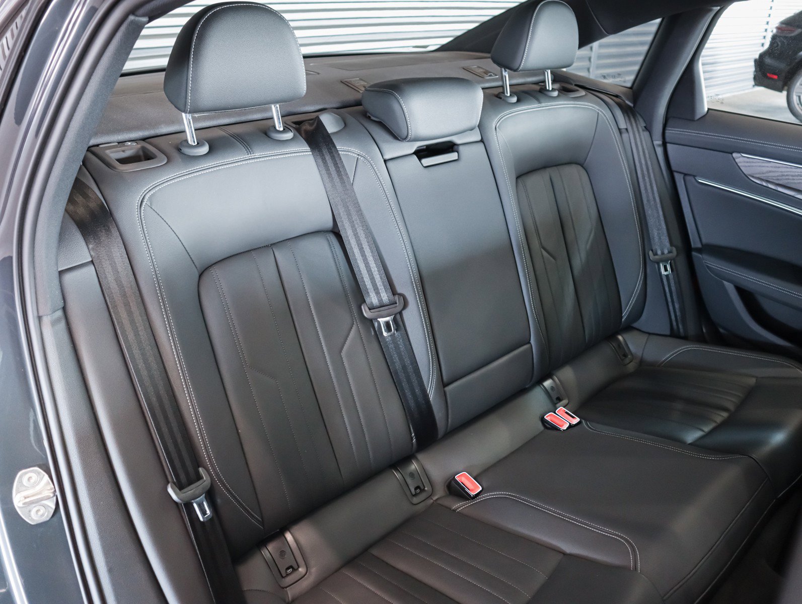 Used 2022 Audi A6 Premium Plus image 8