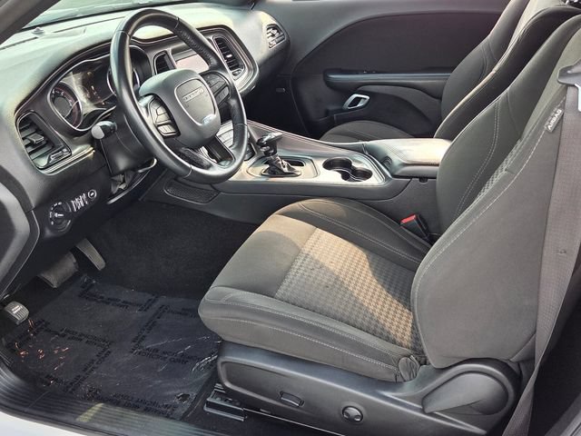 Used 2023 Dodge Challenger SXT RWD image 14
