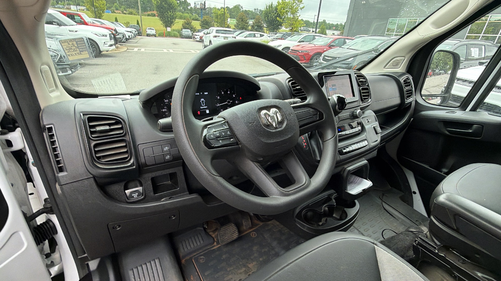 Used 2025 RAM ProMaster 2500 FWD image 14