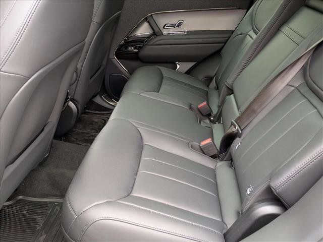 New 2025 Land Rover Range Rover Sport Dynamic SE image 17