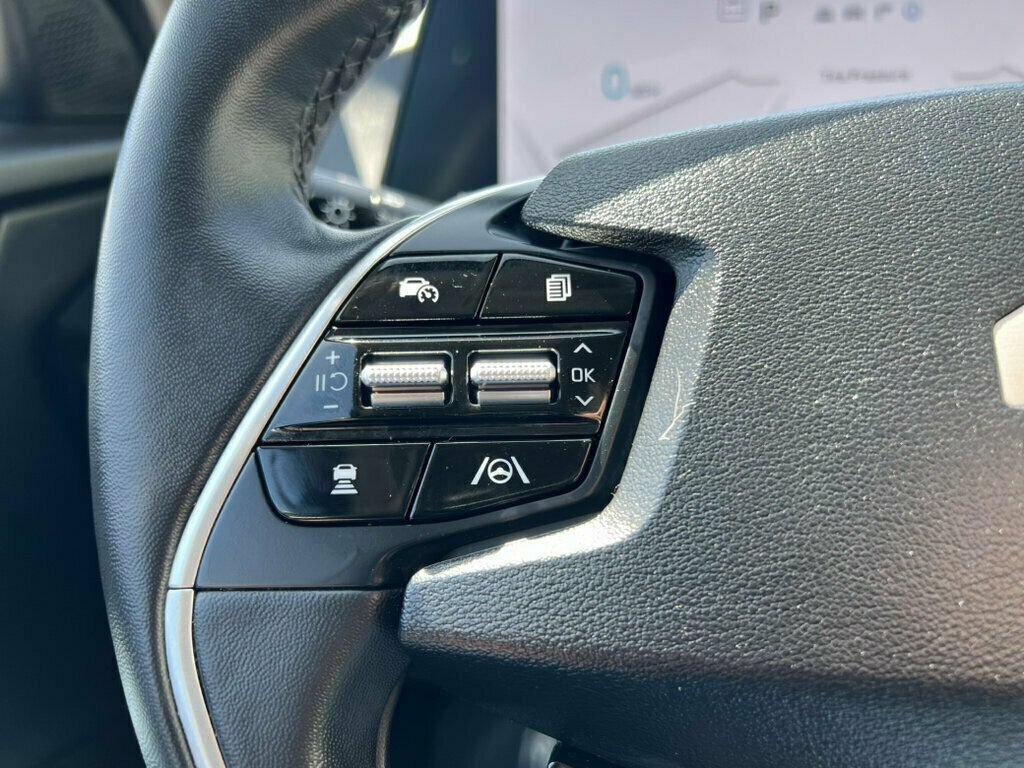 Used 2024 Kia EV6 Light RWD image 18