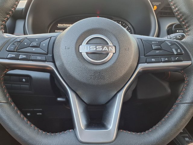 Used 2023 Nissan Kicks SR w/ SR Premium Package FWD image 13