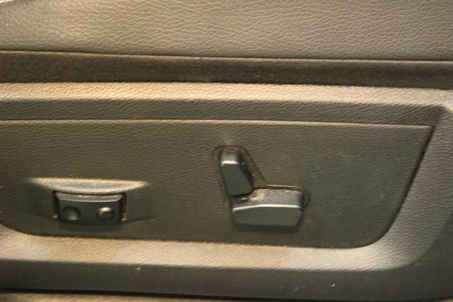 Used 2016 RAM 1500 Laramie image 12