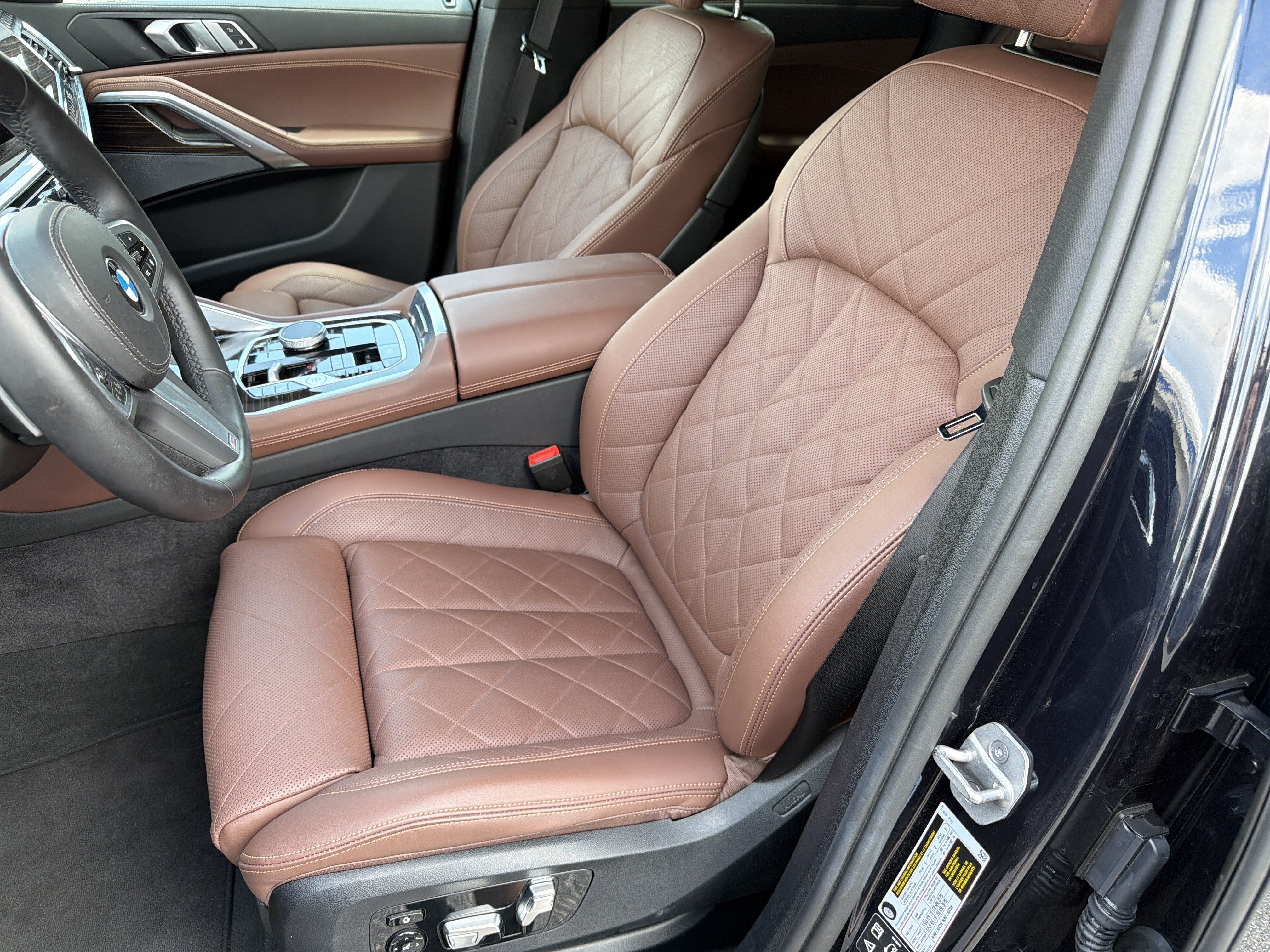 Certified 2026 BMW X6 xDrive40i AWD/4WD image 18