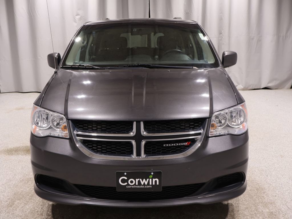 Used 2016 Dodge Grand Caravan SXT image 7