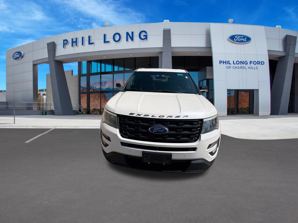Used 2017 Ford Explorer Sport w/ Equipment Group 401A AWD/4WD image 9