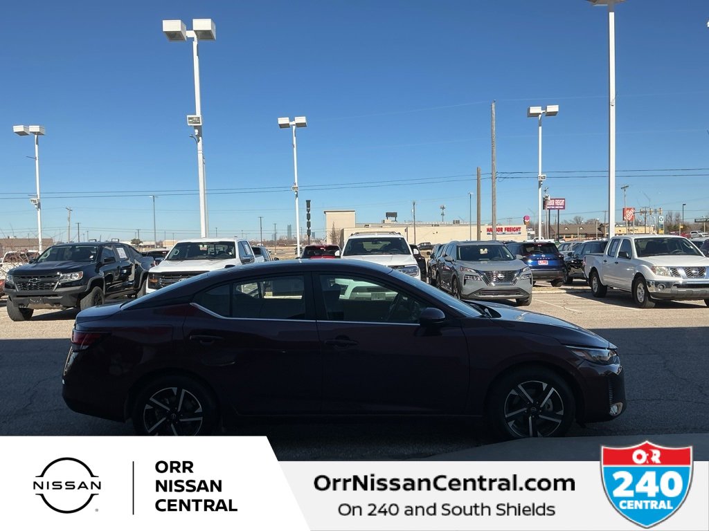 Used 2024 Nissan Sentra SV image 4