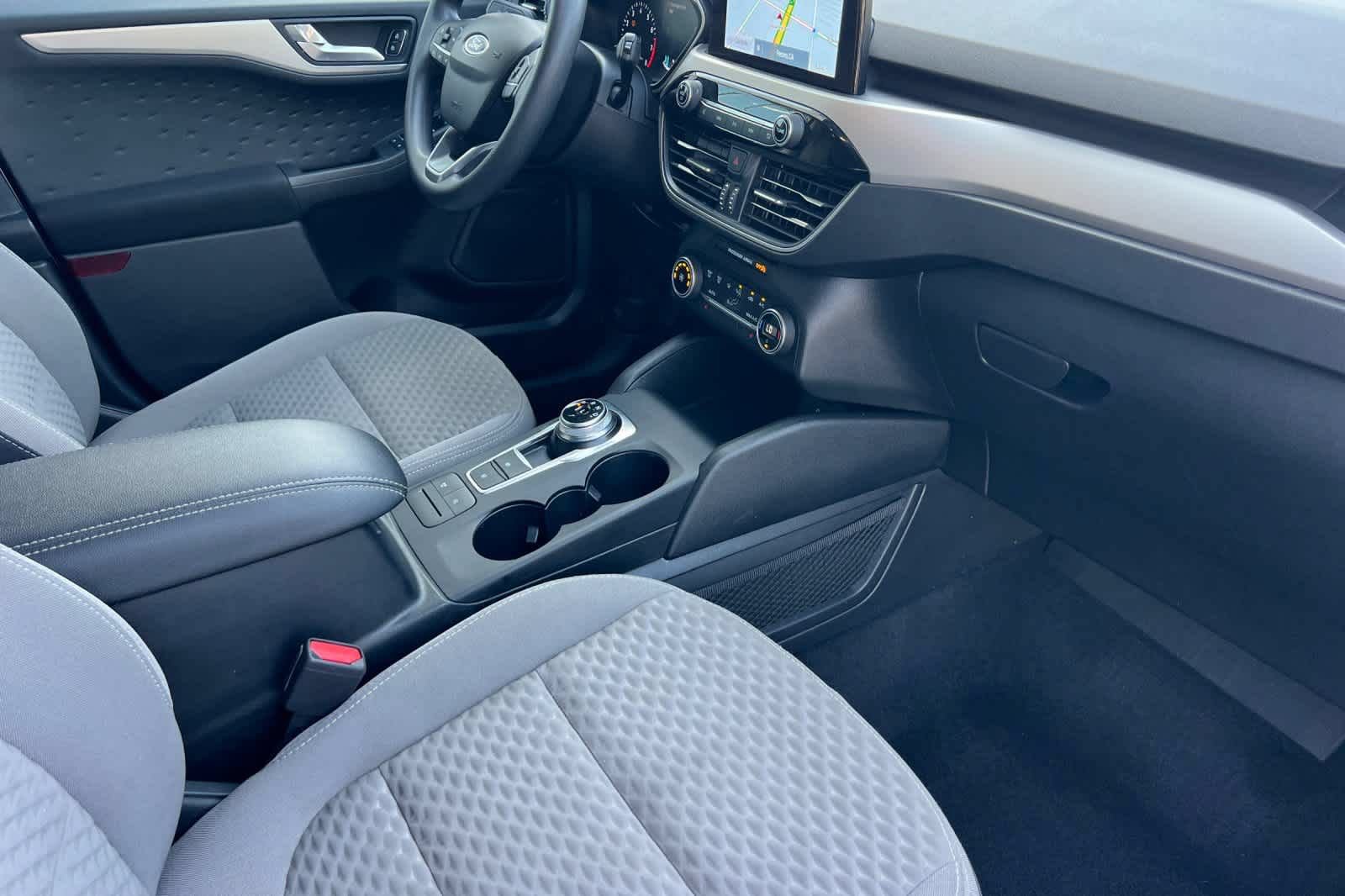 Used 2020 Ford Escape SE AWD/4WD image 17